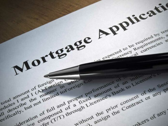 Refinancing and mortgage renewal requests soar as homeowners rush to reap the lowest rate
